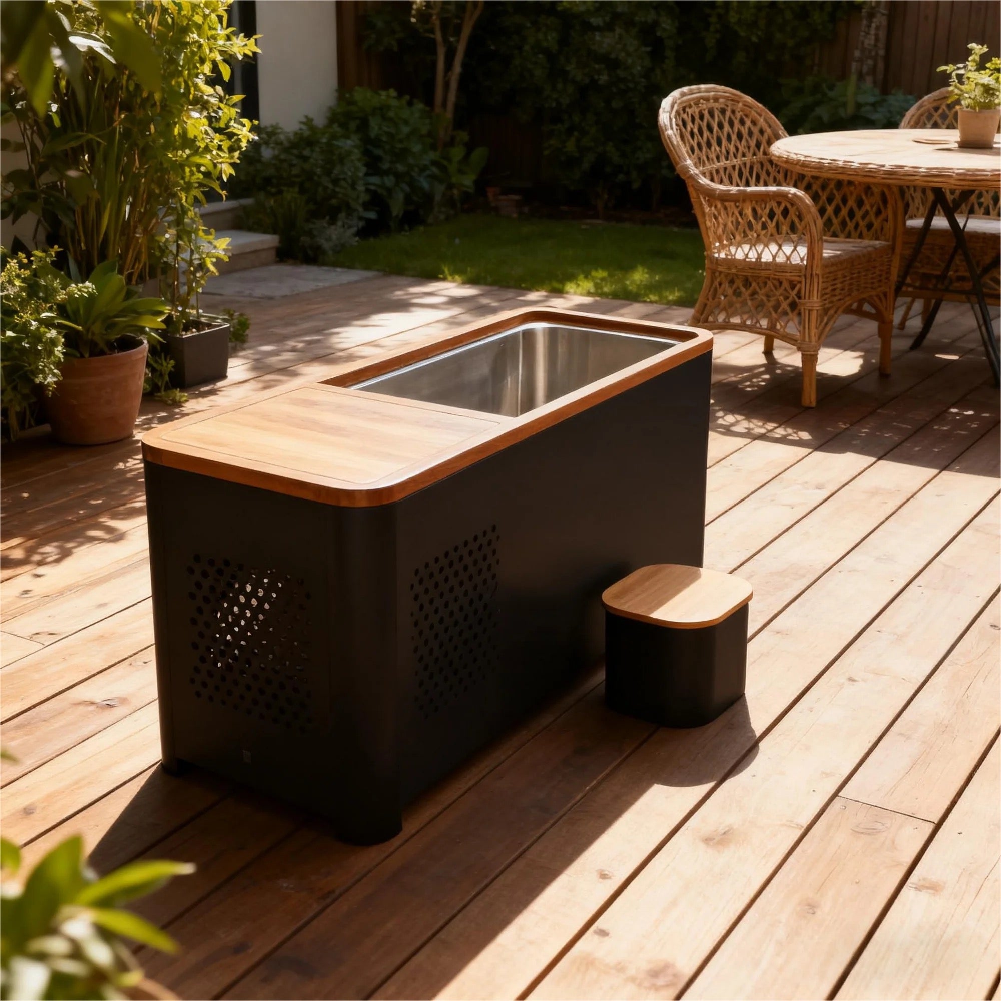 Black Modern Rectangular Cold Plunge